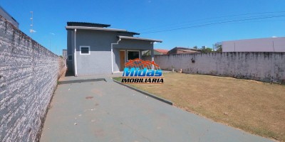 AV. 25 DE AGOSTO N° 6419 - CENTRO 