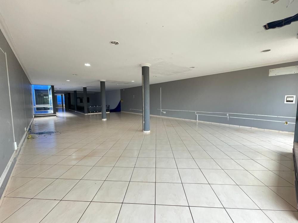 AV. 25 DE AGOSTO N°5115 - CENTRO - Foto 16 de 19