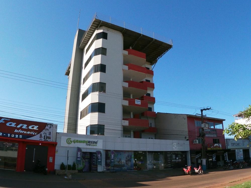 AV. 25 DE AGOSTO N°4366 - CENTRO  AP.201