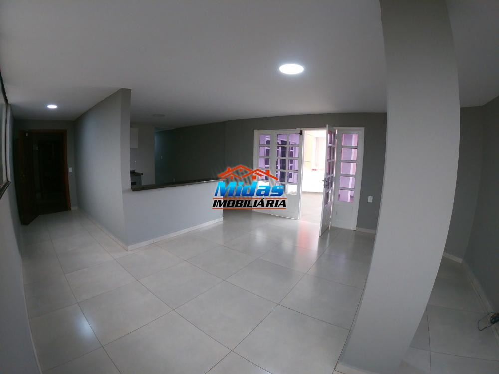 AV. 25 DE AGOSTO N°4366 - CENTRO  AP.201 - Foto 2 de 11